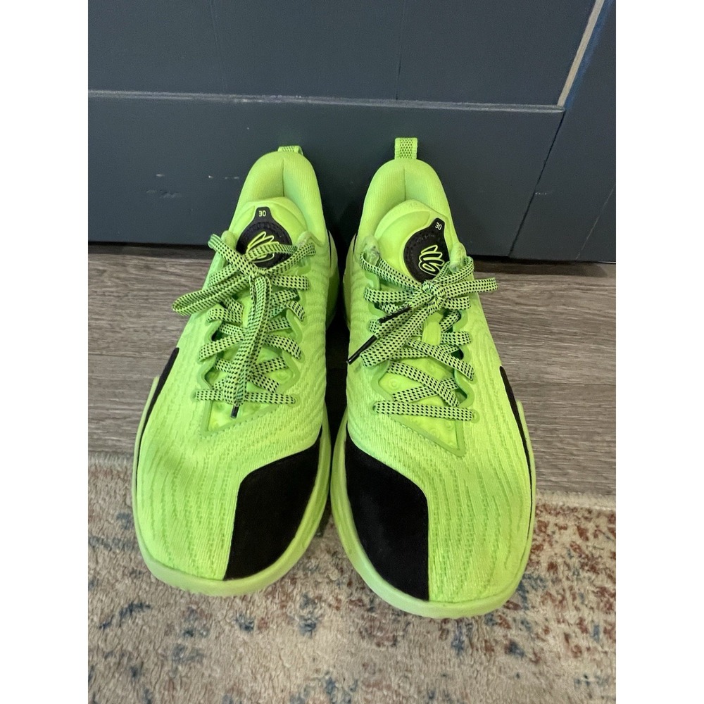 Under Armour Mens' Curry12 Extraterrestrial Sneakers -Green/Black Men's 7.5 W9